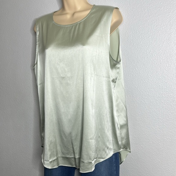 NWT Eileen Fisher mist silk spandex round crew neck sleeveless top - Picture 4 of 10